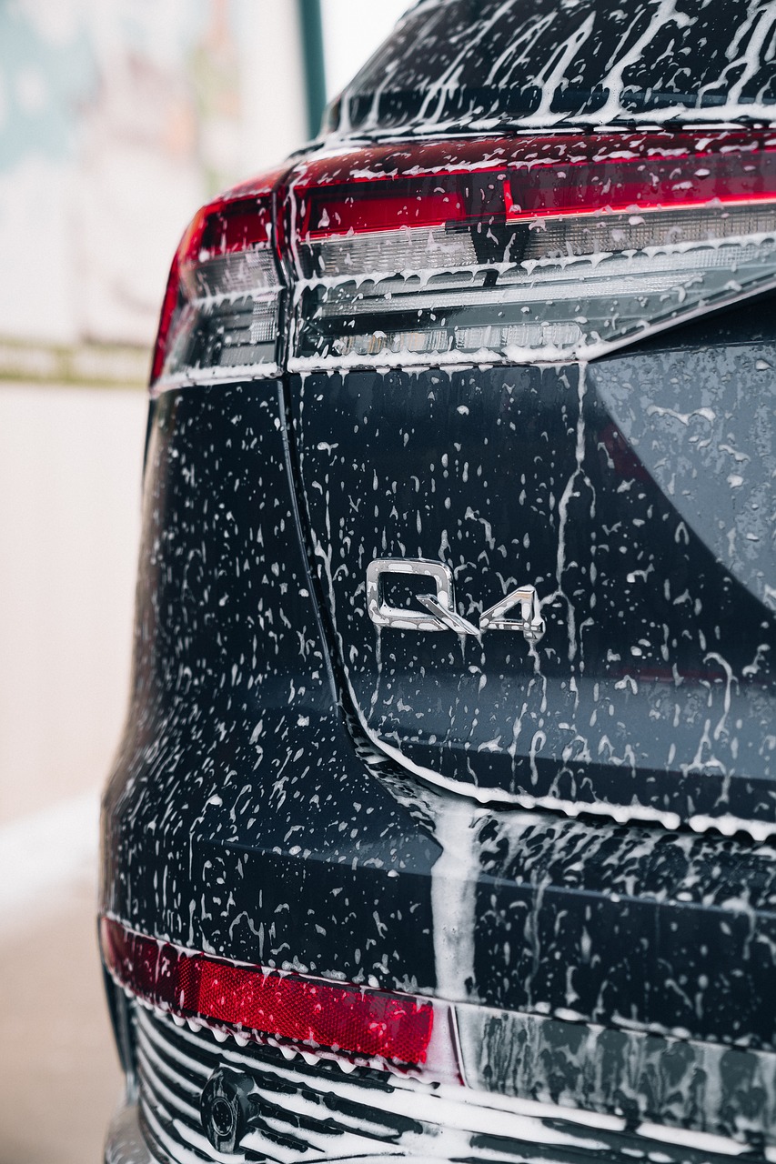 Jak profesjonalne auto detailing może odmienić wygląd twojego samochodu?